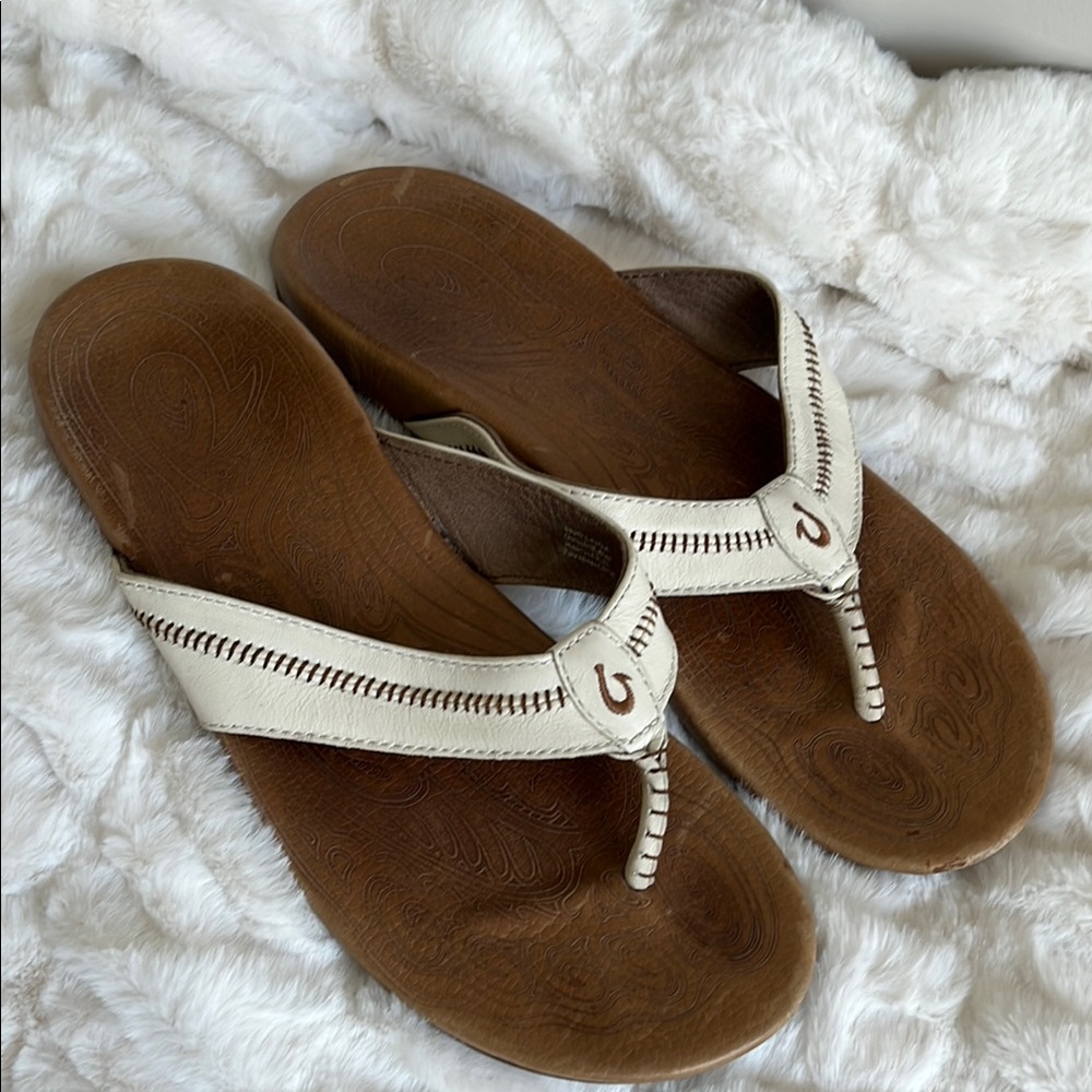 Women's Cream Flip Flop olukai